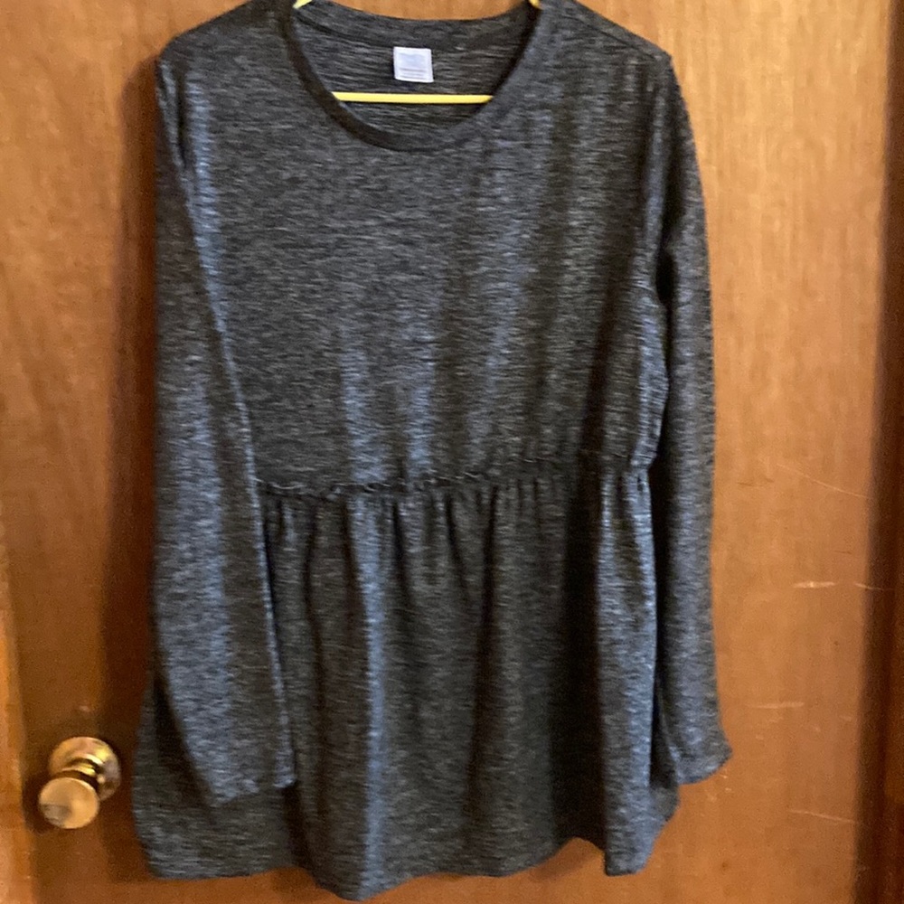Time Tru. 12-14. Very soft. Dark Gray tweed. MATERNITY